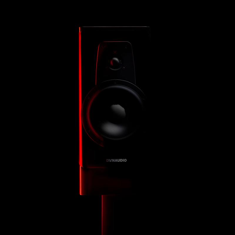Dynaudio razkriva nove vrhunske zvočnike - Contour 20 Black Edition in Confidence 20A