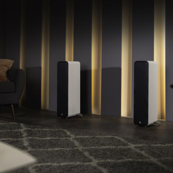 Diskretna oblika, odličen zvok: Q Acoustics predstavlja avdio sistem M40