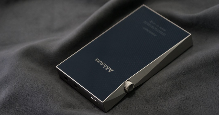 Popolnoma novo doživetje najljubše glasbe z novim Astell&Kern SE100 prenosnim predvajalnikom