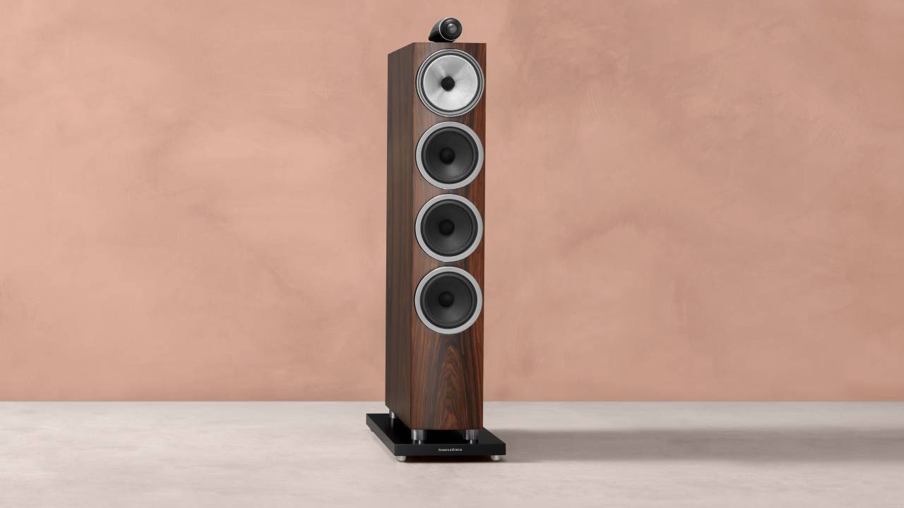 702 S3