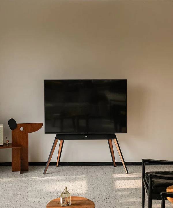 TV STOJALA
